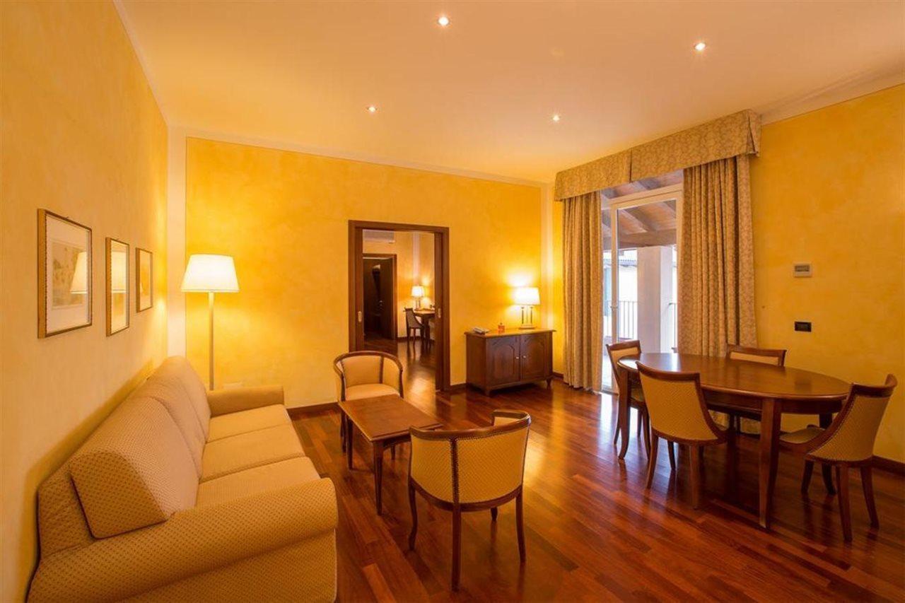 מונטקיו אמיליה Hotel Conteverde מראה חיצוני תמונה