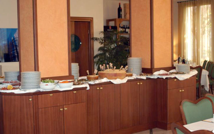 מונטקיו אמיליה Hotel Conteverde מסעדה תמונה